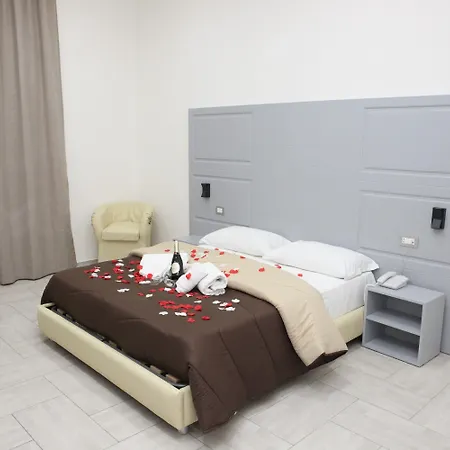 Casablanca 3* Naples