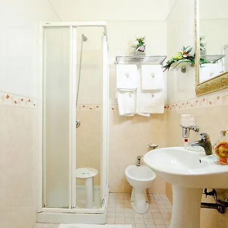 Hotel Casablanca 3*