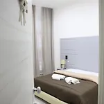Casablanca 3* Neapol