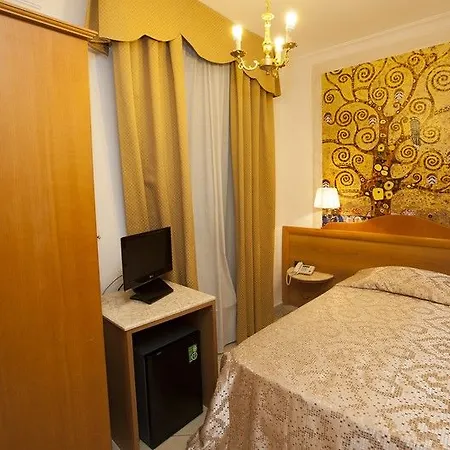 Hotell Casablanca 3*