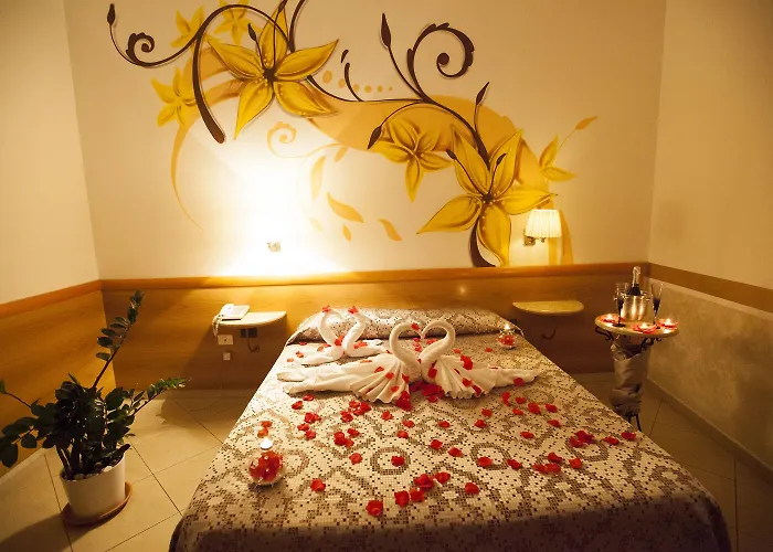Casablanca 3* Naples
