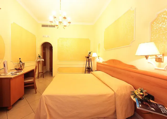 Hotel Casablanca 3*